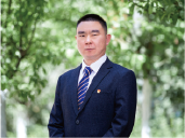 喬家奎    初中部教學(xué)副校長(zhǎng)